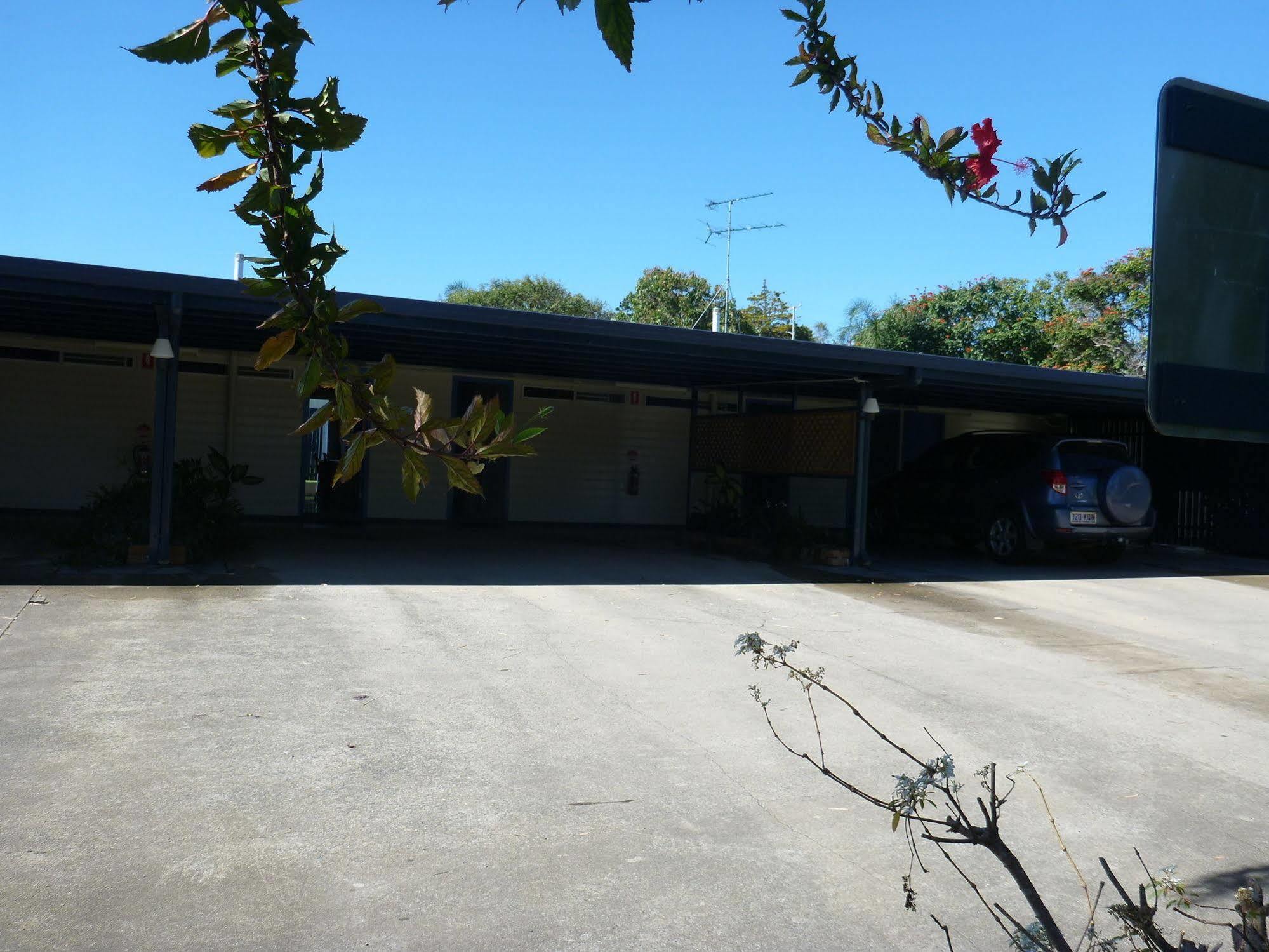 Emu Park Motel Exterior foto